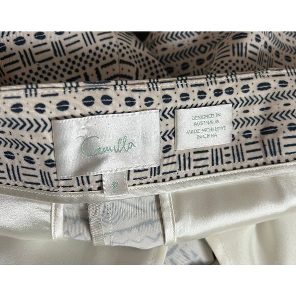 Camilla Skinny Pants Size 8 Stretchy Material Two front Pockets Zip Closure - Picture 8 of 10